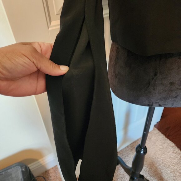 DO + BE Black Blouse - Picture 3 of 7